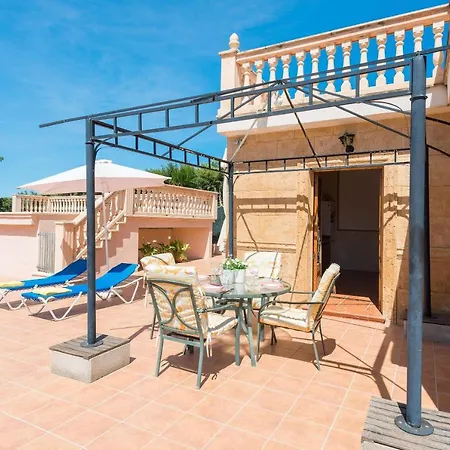 Villa Ses Llegitimes *